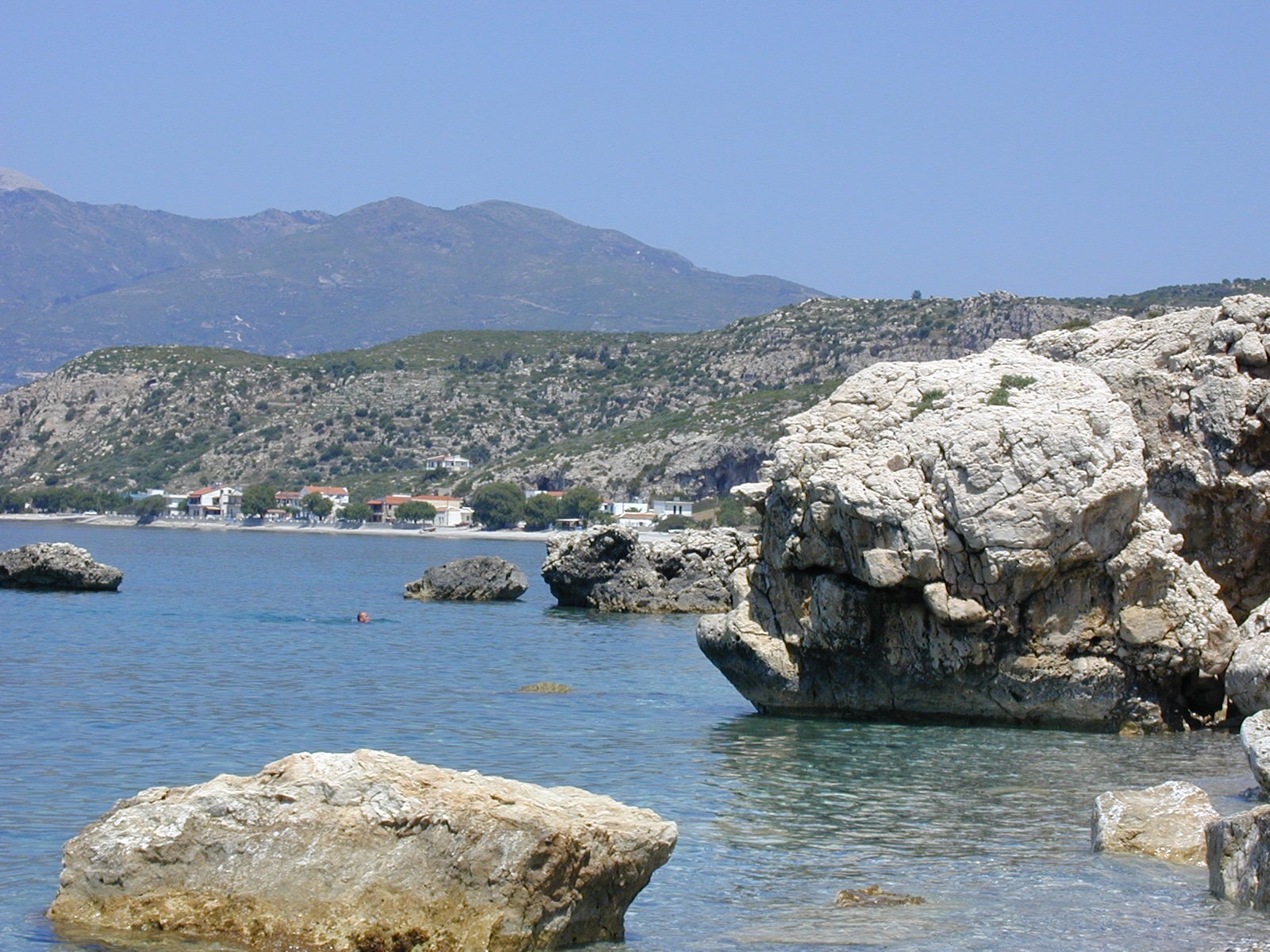 Pefkos-3